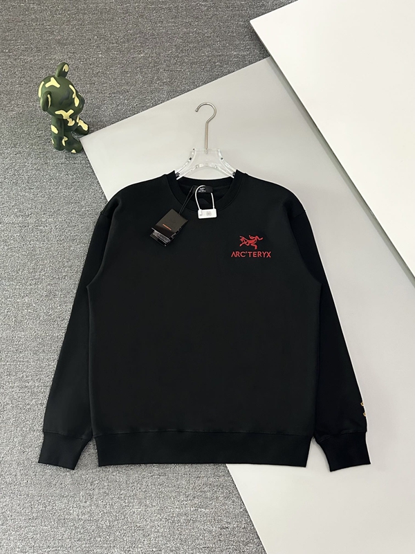 ブランドパーカー正面デザイン